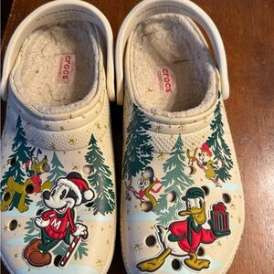 CROCS Holiday Edition with Mickey and Friends women’s 11